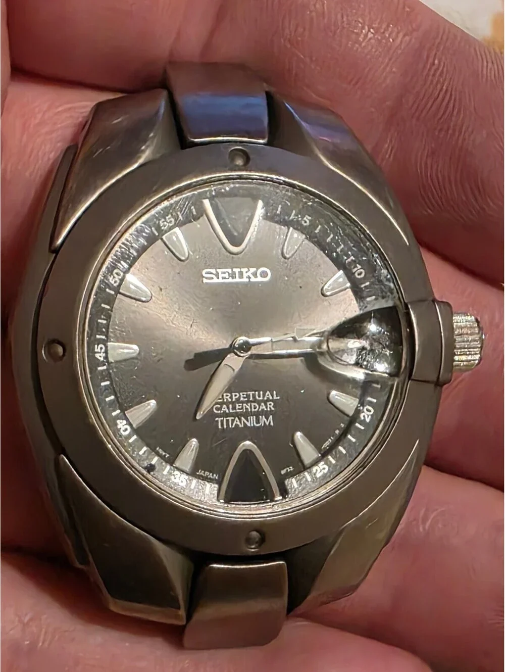 Seiko Perpetual Calendar Titanium Watch 8f32 0049